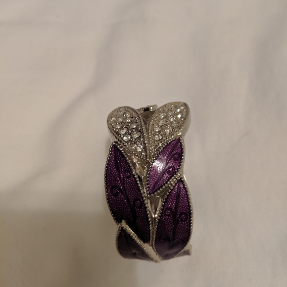 Bracelet - Picture 3 of 9